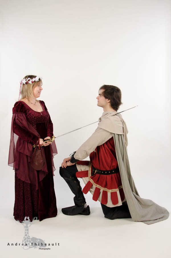 Costumes m&eacute;di&eacute;vaux pour votre mariage, ou selon votre th&egrave;me. Photo: Andr&eacute;a Thibeault